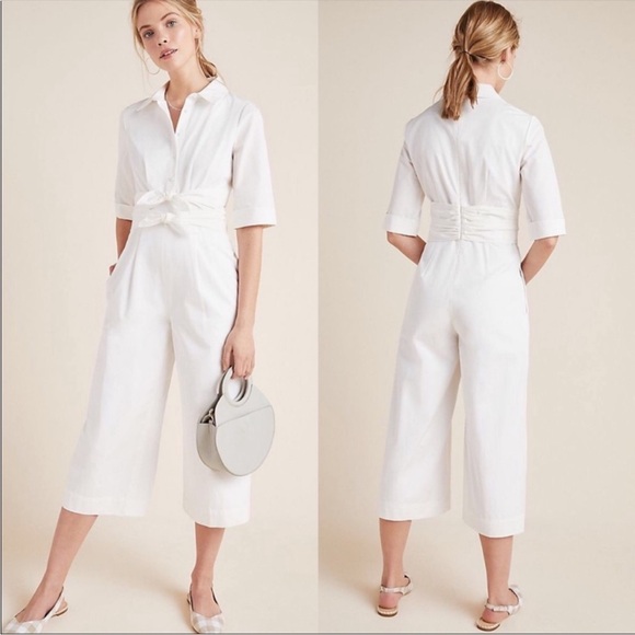 The perfect white classy jumpsuit - Picture 2 of 3